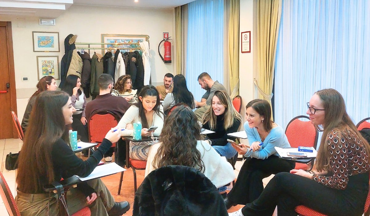 Momenti d'aula dei corsi di formazione Radar Academy a Pescara